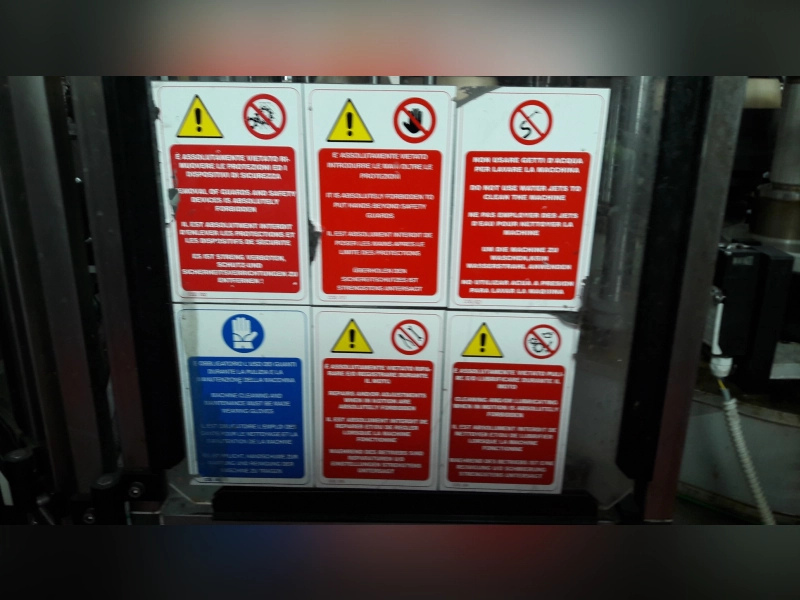 Photo #4 of Used Bottle Labeler Cavagnino & Gatti CG-84-FR 3-8 3000 bph 2001