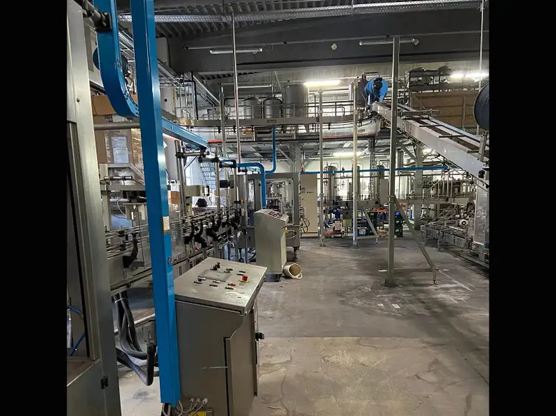 Photo #47 of Used Complete Bottling Line Procomac 2000