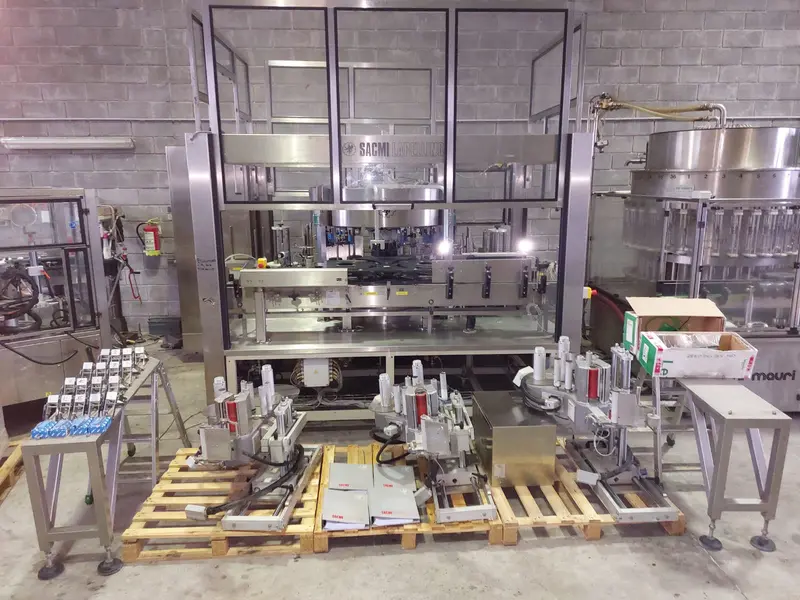 Photo #25 of Used labeling machine SACMI RMF/RA 1320 15T up to 8000 bph