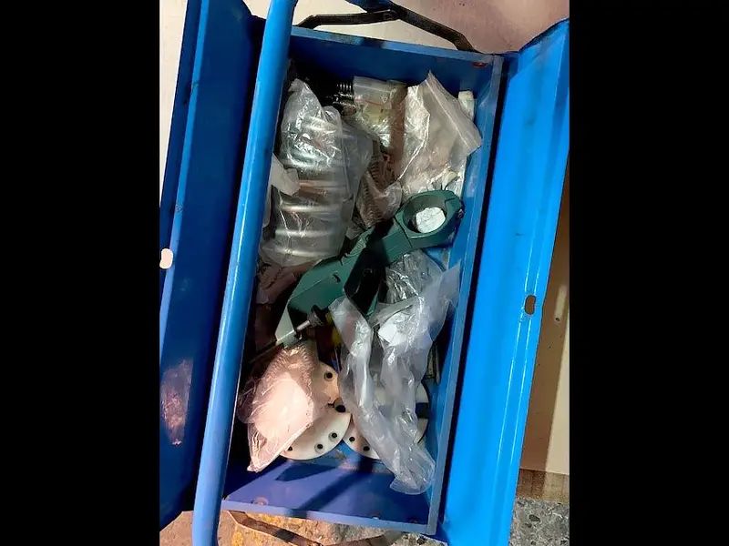 Photo #5 of Used capping machine AROL 4T up to 6500 bph