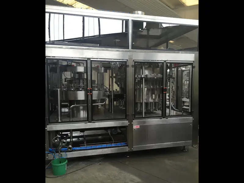 Photo #3 of Used filling monoblock Kosme completely refurbished in 2016