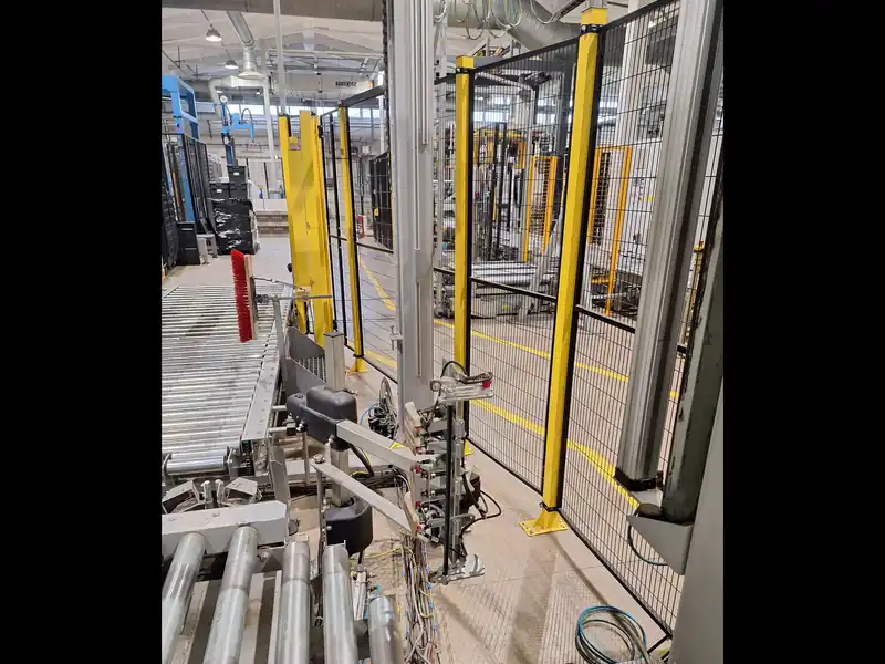 Photo #36 of Used Bottling Line for sparkling beverages up to 9000 bph
