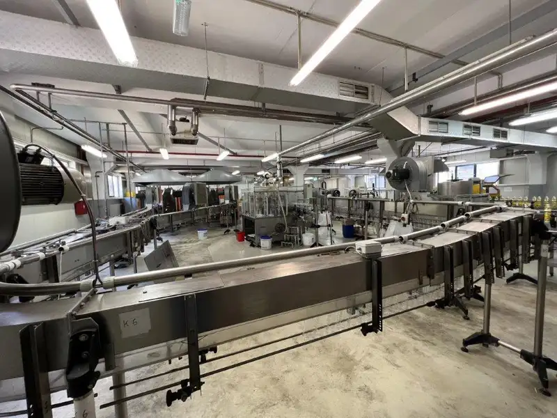Photo #8 of Used Bottling Lines for edible oil 6000 bph