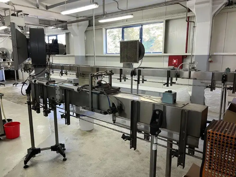 Photo #10 of Used Bottling Lines for edible oil 6000 bph