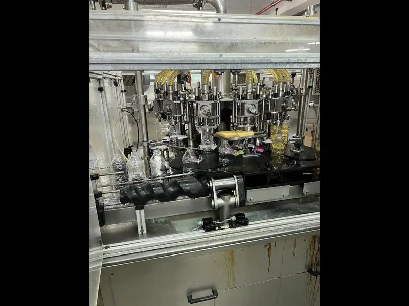 Photo #15 of Used Bottling Lines for edible oil 6000 bph