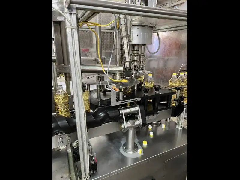 Photo #17 of Used Bottling Lines for edible oil 6000 bph