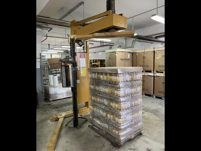 Photo #29 of Used Bottling Lines for edible oil 6000 bph