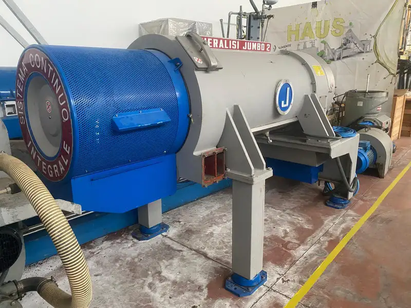 Photo #6 of Used Line Pieralisi Jumbo 2 for olive oil production 2000 kg/h