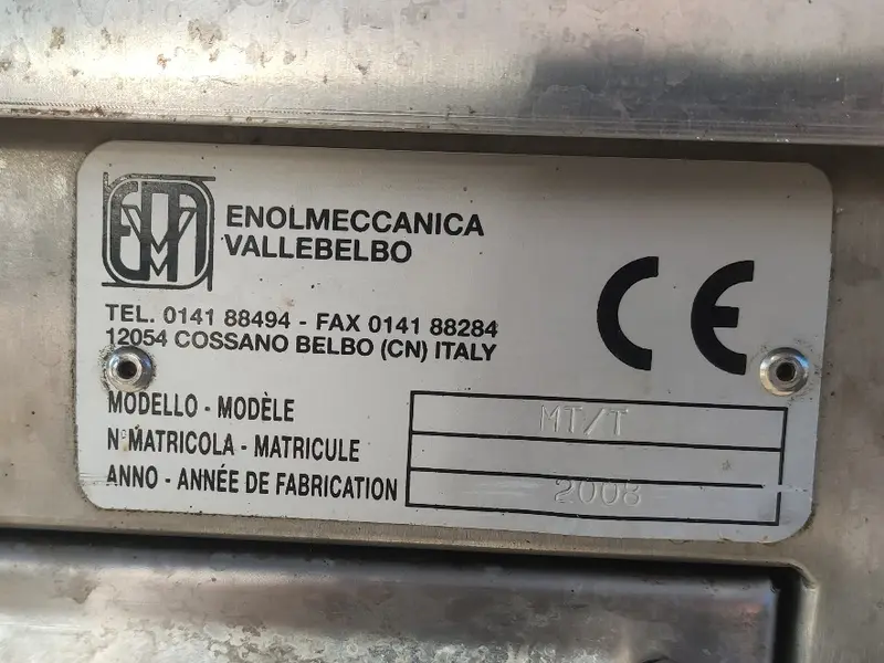 Photo #2 of Used capping machine ENOLMECCANICA MT/T for mushroom cork 3000 bph