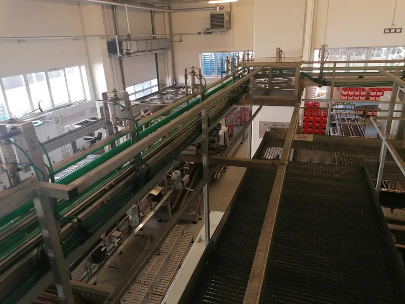 Photo #8 of Used filling line for beer in cans 25000 cph