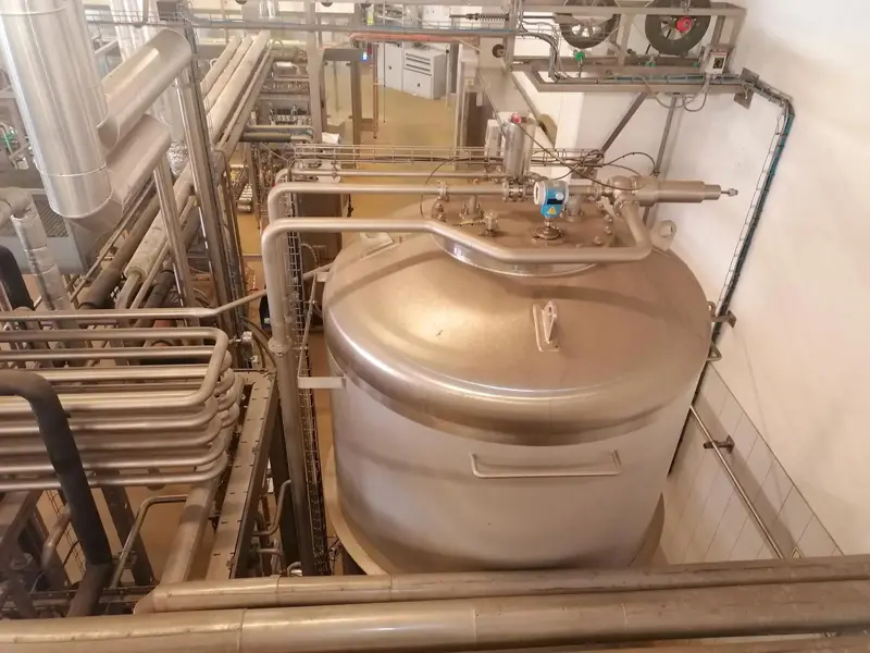 Photo #12 of Used filling line for beer in cans 25000 cph