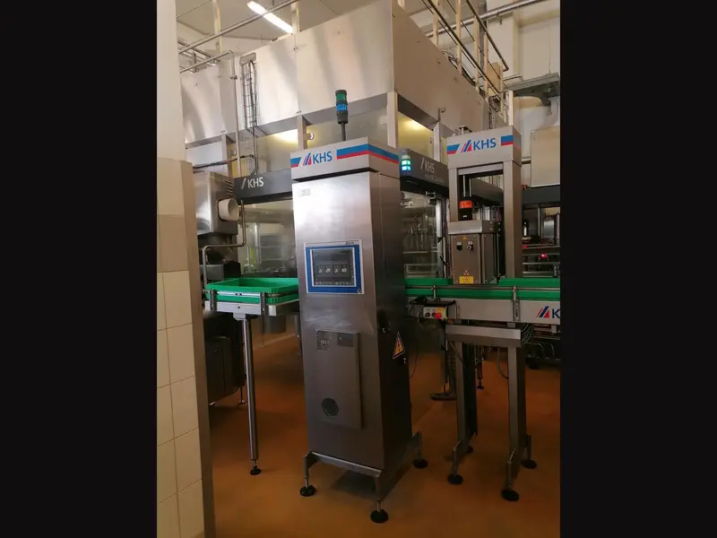 Photo #15 of Used filling line for beer in cans 25000 cph