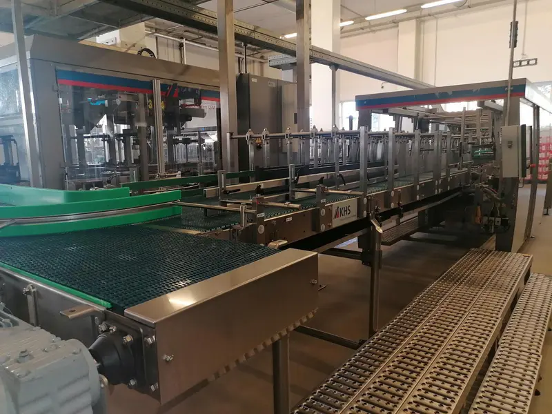 Photo #34 of Used filling line for beer in cans 25000 cph