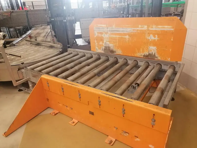 Photo #41 of Used filling line for beer in cans 25000 cph