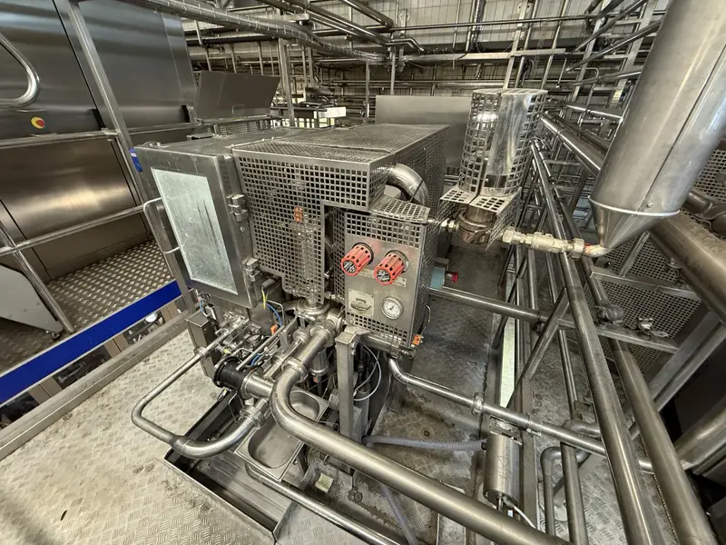 Photo #7 of Used Tetra Pak Bottling line for UHT Milk 7500 bph