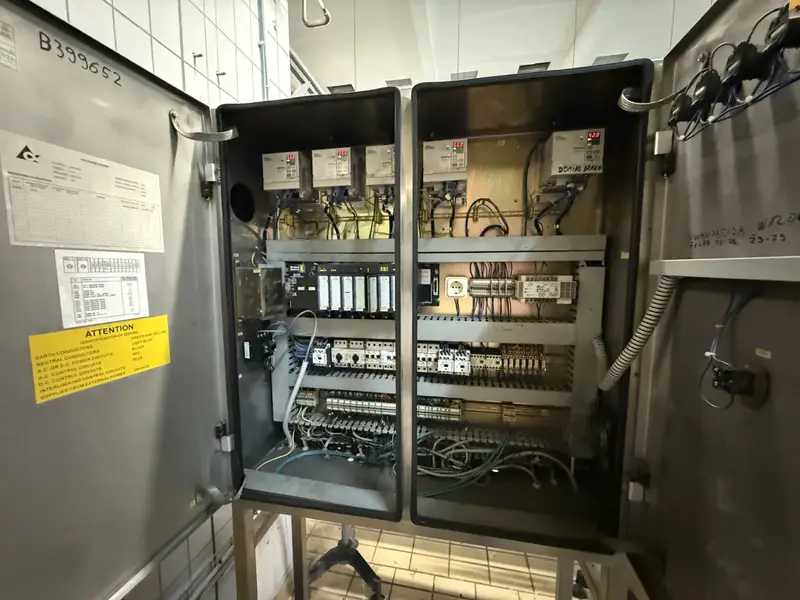 Photo #18 of Used Tetra Pak Bottling line for UHT Milk 7500 bph
