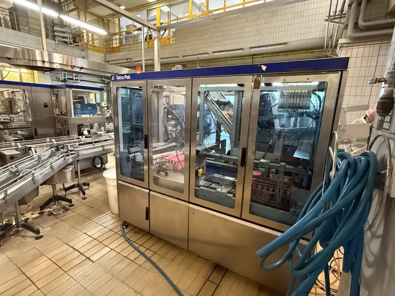 Photo #20 of Used Tetra Pak Bottling line for UHT Milk 7500 bph
