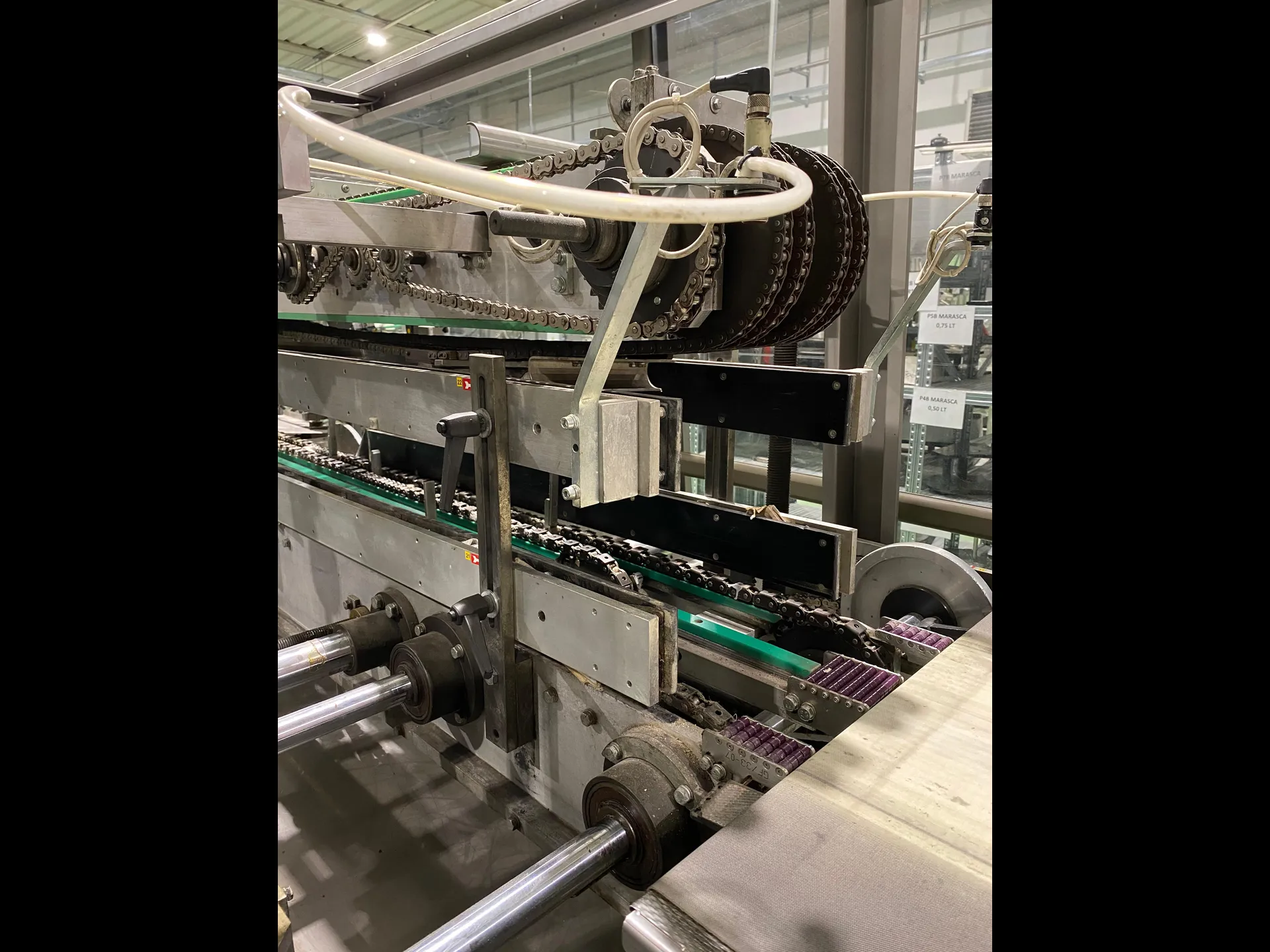Photo #7 of Used shrink wrapper Atlanta with tray 90 degree 1500 bundles/hour
