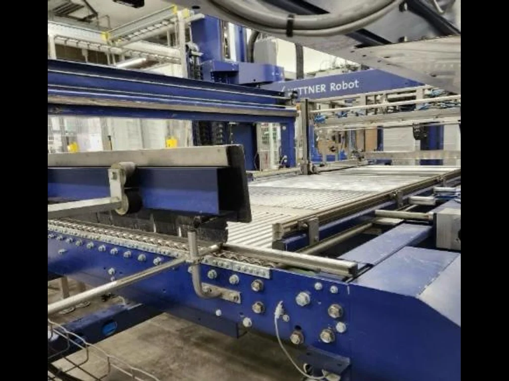 Photo #2 of Complete used KHS and Krones aseptic line for PET – 30000bph