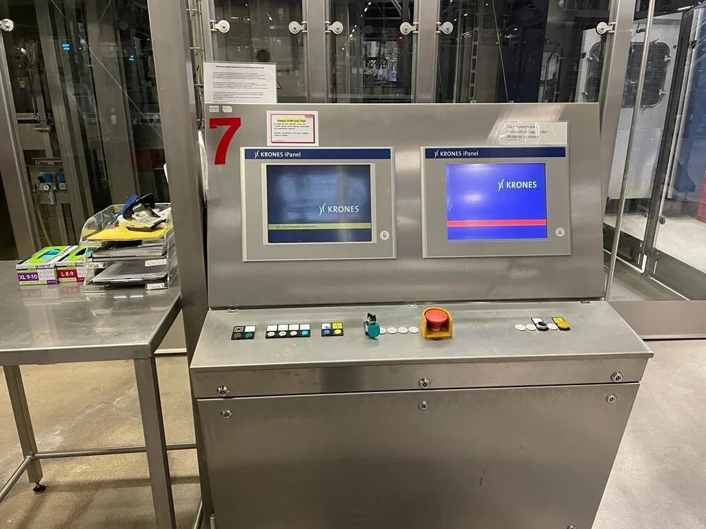 Photo #47 of Used complete filling Krones CSD PET line – 22.000 bph