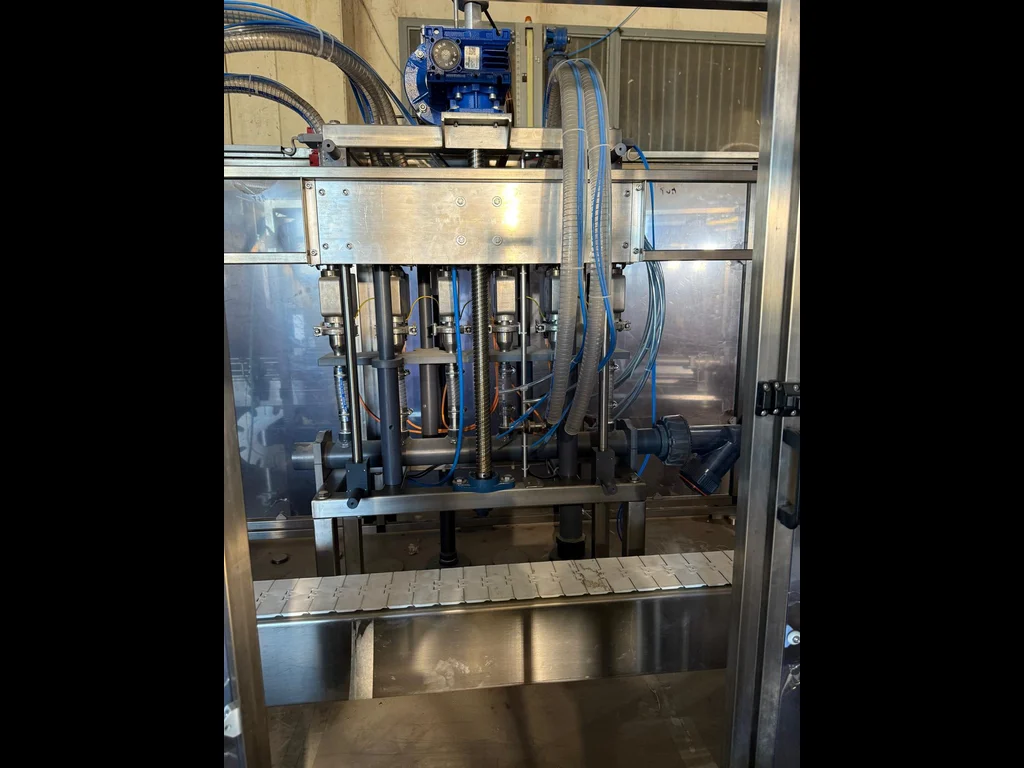 Photo #3 of Used linear filling machine – 3000bph