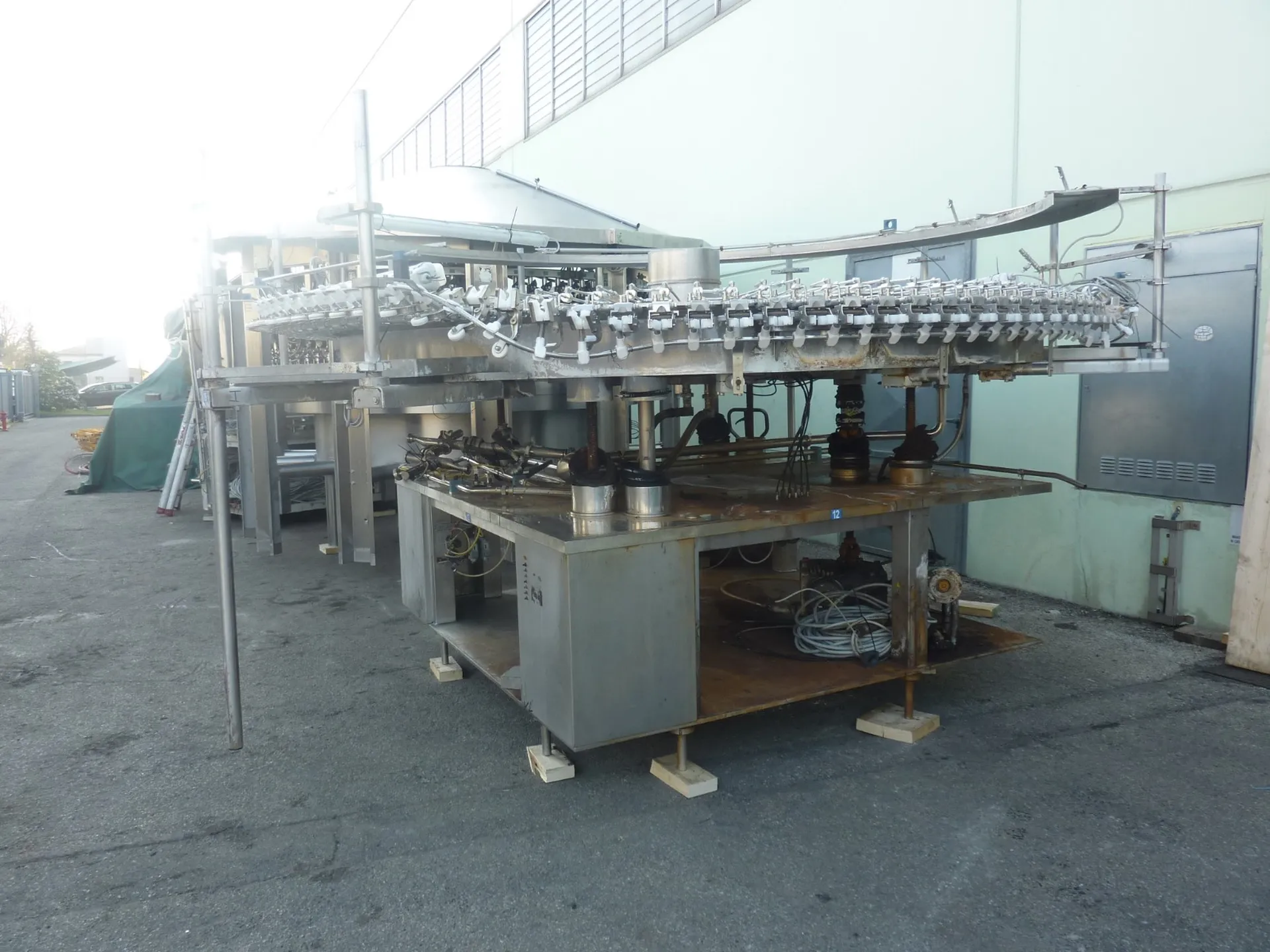 Photo #17 of Used overhauled filling triblock Sarcmi – Simonazzi Bluestar 24000 bph
