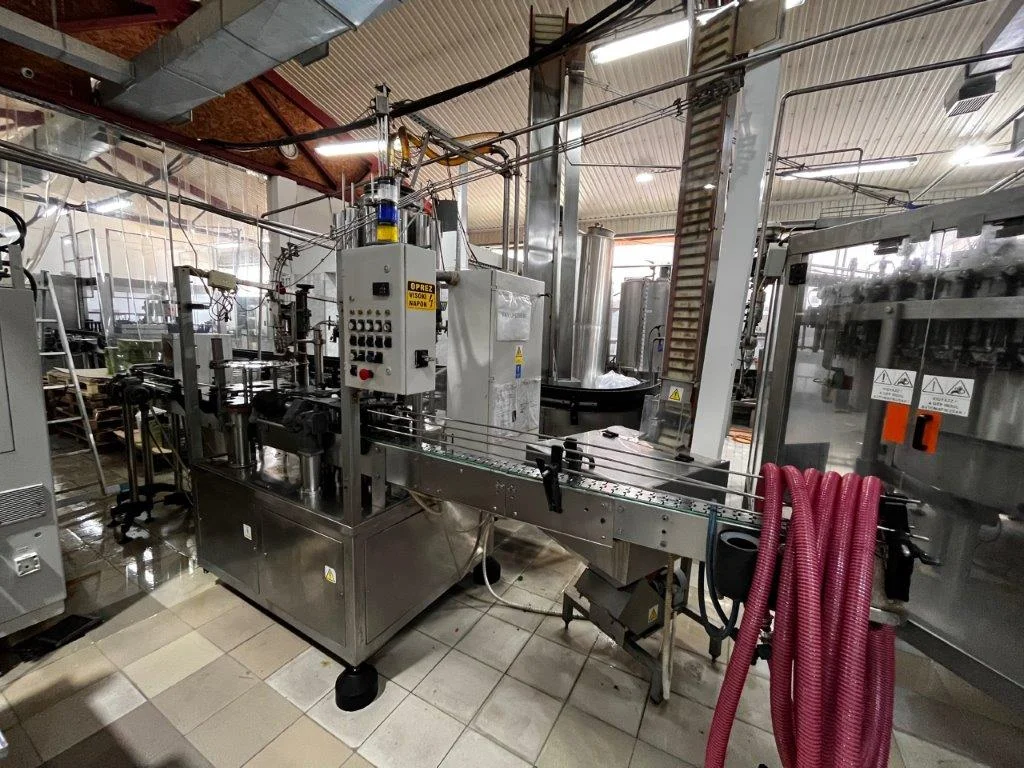 Photo #2 of Used filling and closing monoblock Altec – 3000 bph